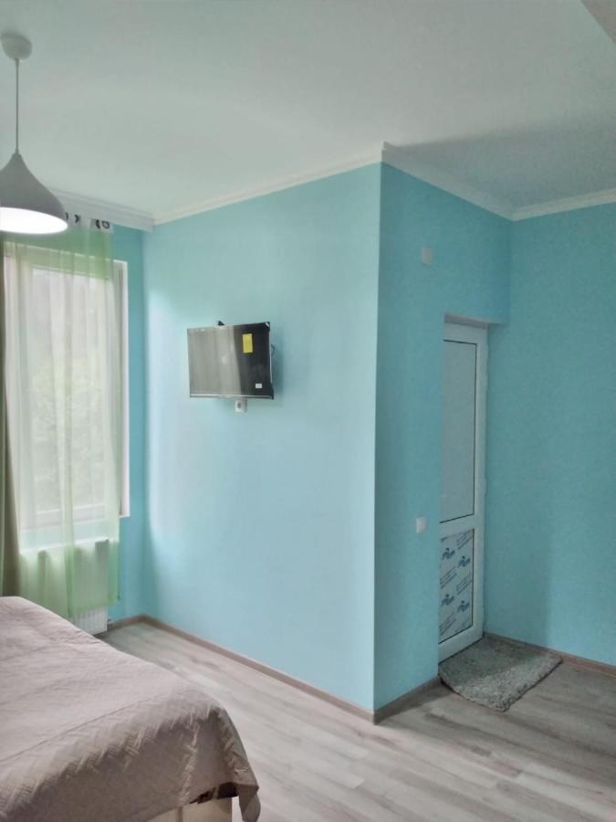 Nunu'S Guesthouse Ckaltubo Zewnętrze zdjęcie